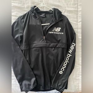 Windbreaker/New Balance